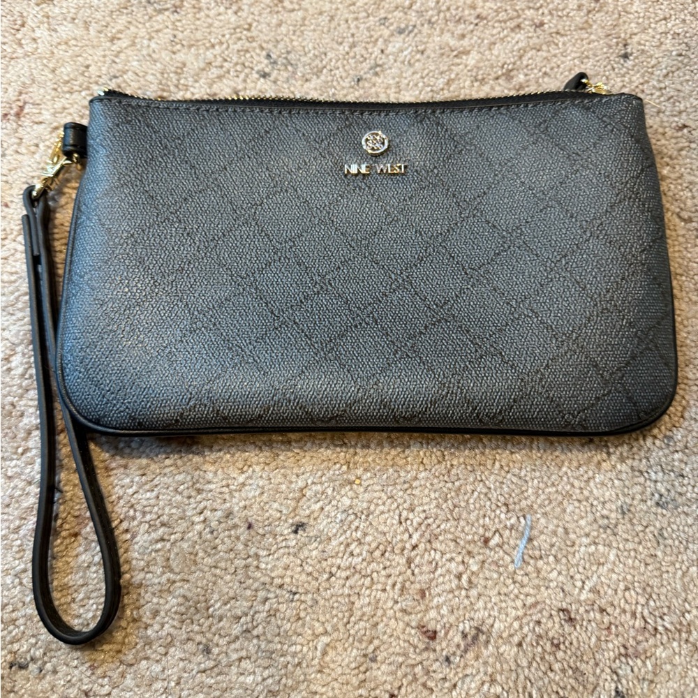 Nine West Black Wristlet Clutch